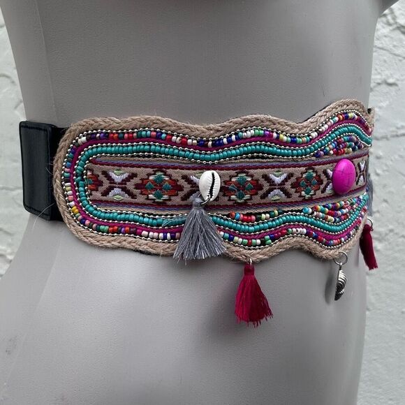 NWOT Boho Ethnic Fashion Stretch Belt 25" Multicolor Beaded W/ Shell & Tassels - Picture 5 of 10